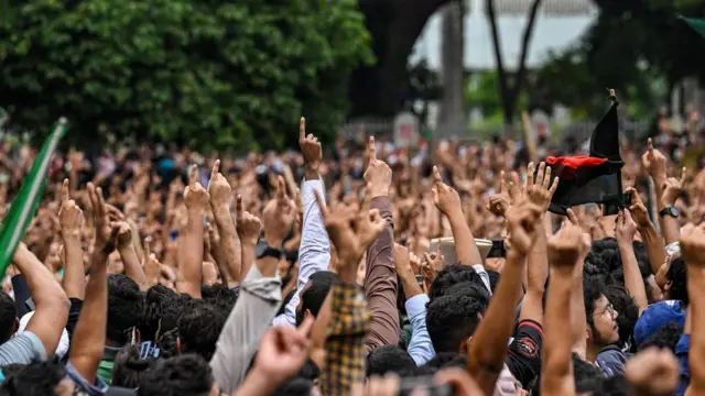 দমন-পীড়নের পরও আন্দোলন চলতে থাকে