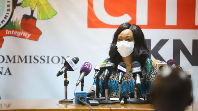 Foto of di chairperson of Ghana Electoral Commission