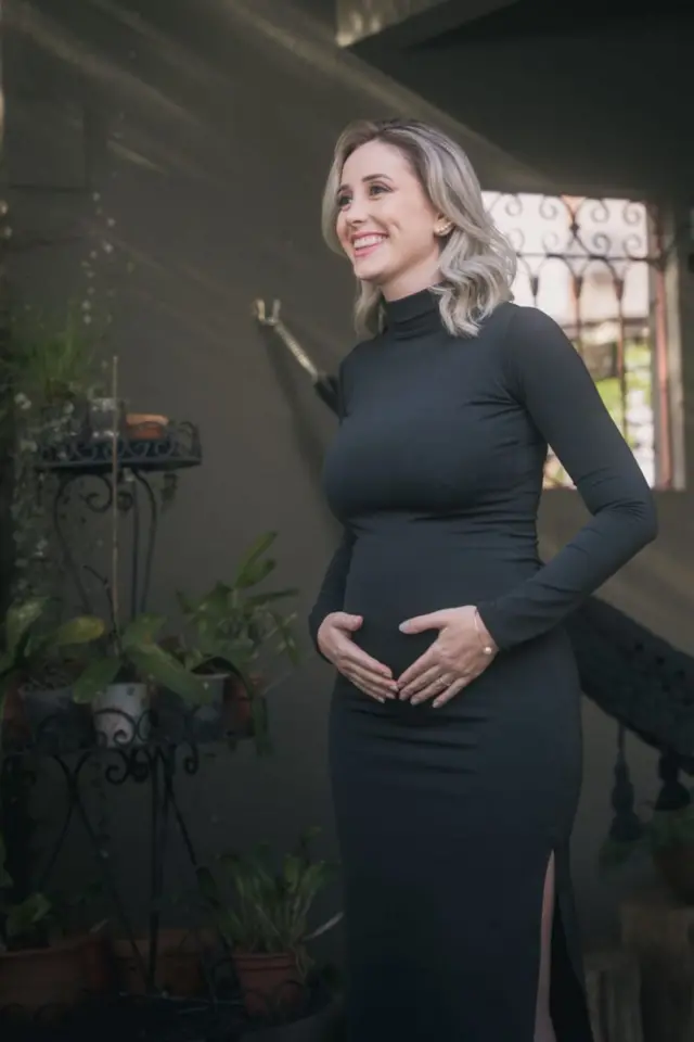 બીમારીના નિદાન બાદ એક વર્ષ પછી એન્જેલિકા ગર્ભવતી થયાં હતાં