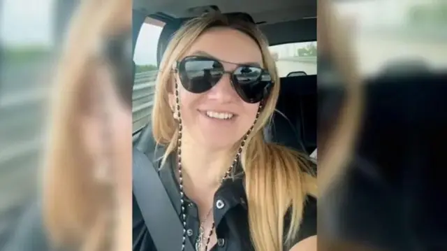 Polina akunda kugaragara ku mbuga nkoranyambaga ashyigikira intambara y'Uburusiya uri Ukraine