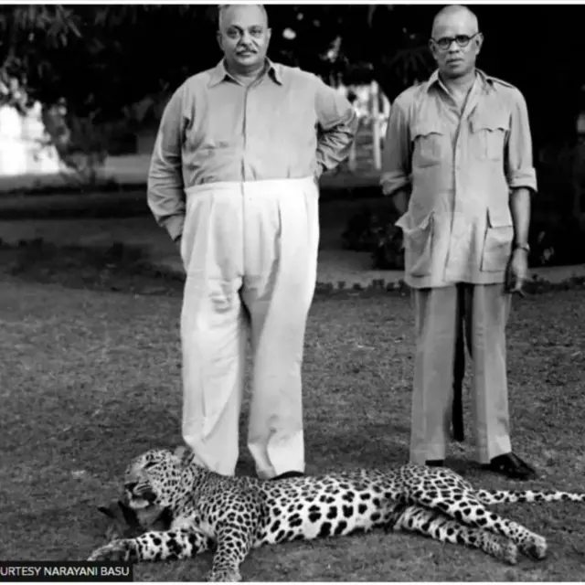 जामनगर संस्थानाचे राजा दिग्विजयसिंह रणजितसिंह यांच्यासोबत व्ही पी मेनन 