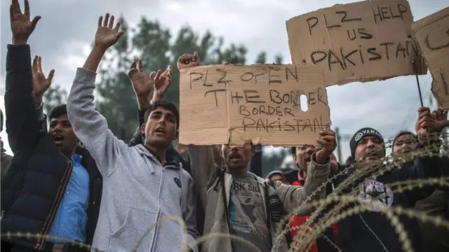 अफगान विस्थापित