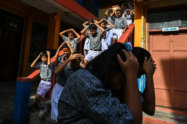 simulasi, drill, tsunami, banda aceh, aceh, tsunami 2004, peringatan 20 tahun tsunami