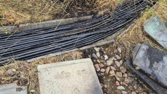 రైల్వే కేబుల్స్ 