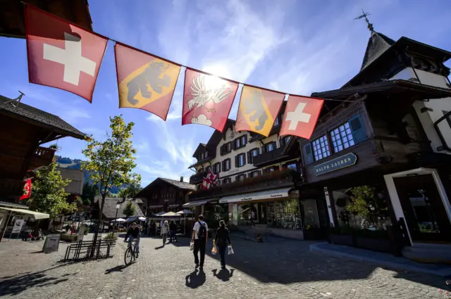 เมืองในสวิตเซอร์แลนด์