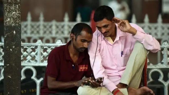 फ़ोन का बढ़ता इस्तेमाल