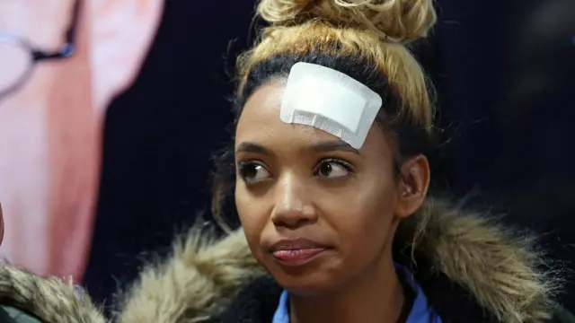 Gabriella Engels, umuranzi w'imideri avuga ko yahohotewe na madamu Mugabe