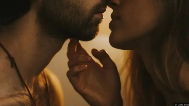 नातेसंबंध