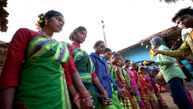 आदिवासी 