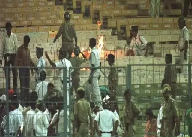 கிரிக்கெட் உலகக்கோப்பை, இந்தியா, இலங்கை, வினோத் காம்ப்ளி, சச்சின் டெண்டுல்கர்