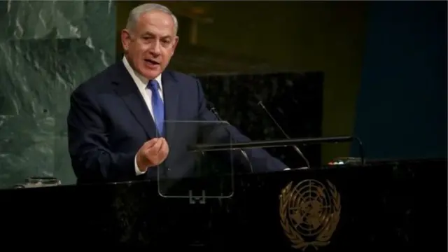 نخست وزیر اسرائیل درسخنرانی خود در سازمان ملل خطاب به مردم ایران گفت کشورش با آنها دشمنی ندارد و حتی به زبان فارسی گفت: "شما دوست ما هستید."
