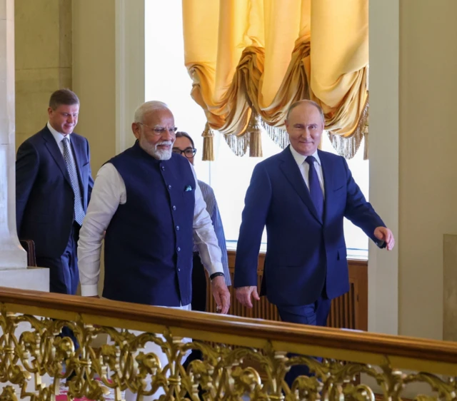 ਨਰਿੰਦਰ ਮੋਦੀ ਅਤੇ ਵਲਾਦੀਮੀਰ ਪੁਤਿਨ 