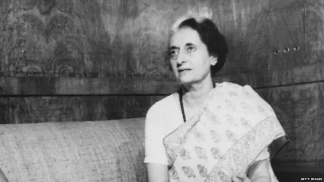 ਫੂਲਨ ਦੇਵੀ ਦੇ ਆਤਮ ਸਮਰਪਣ ਨੂੰ ਇੰਦਰਾ ਗਾਂਧੀ ਨੇ ਹਰੀ ਝੰਡੀ ਦਿੱਤੀ ਸੀ