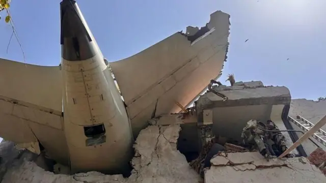 ஏர் இந்தியாவின் AI171 விமானம் 