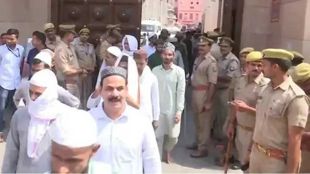 જ્ઞાનવાપી પરિસરની બહાર સુરક્ષા બંદોબસ્ત