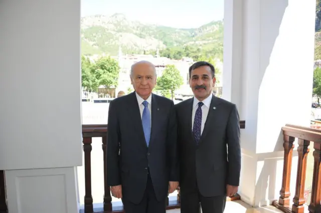 Önder Kahveci