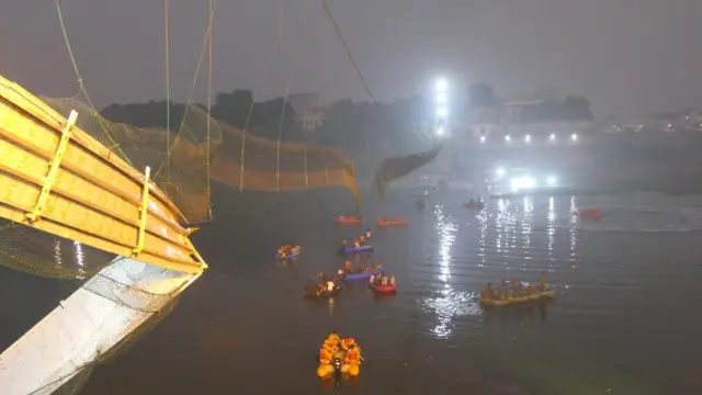 குஜராத் தொங்கு பாலம் விபத்து