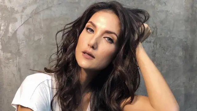 Cindy Sirinya Bishop