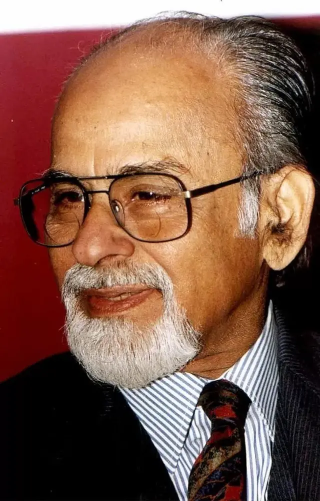 ભારતના પૂર્વ વડા પ્રધાન ઇન્દ્રકુમાર ગુજરાલ