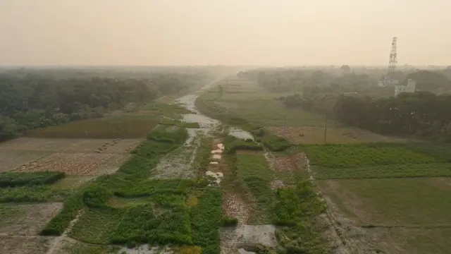 শুকিয়ে মরে গেছে বড়াল নদী