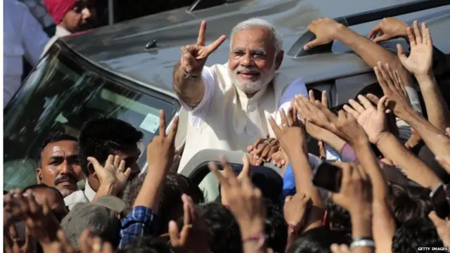 મોદીની તસવીર