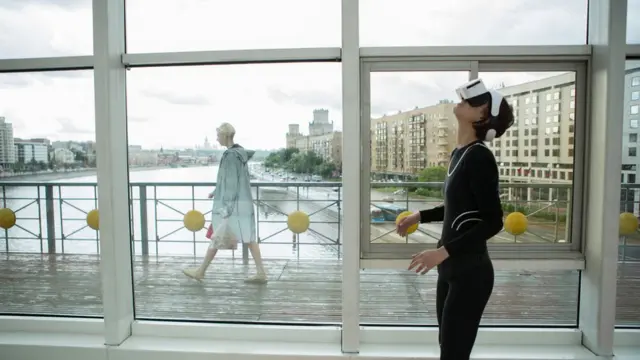 Акция "Между здесь и там"