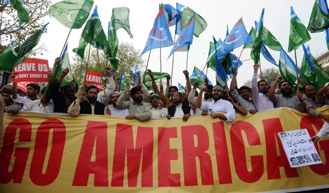 रेमंड डेविस