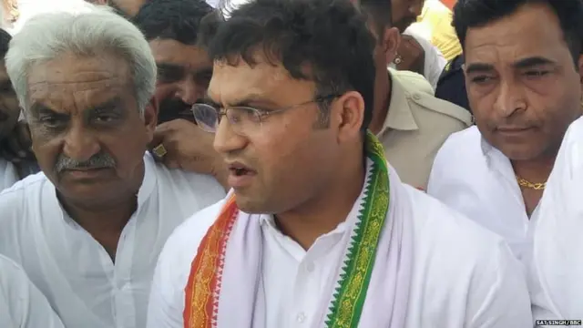 ਅਸ਼ੋਕ ਤੰਵਰ ਡੇਰਾ ਸਮਰਥਕਾਂ ਵਿੱਚ ਜਾਣਿਆ-ਪਛਾਣਿਆ ਚਿਹਰਾ ਹਨ