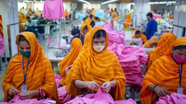 বাংলাদেশের বস্ত্রখাতে ভারতের ব্যবসায়ীদের সবচেয়ে বেশি বিনিয়োগ রয়েছে