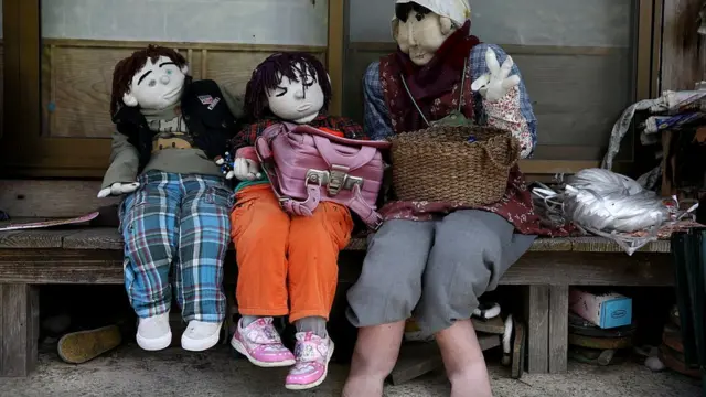 Теперь на творения Аяно-сан приезжают посмотреть со всего мира