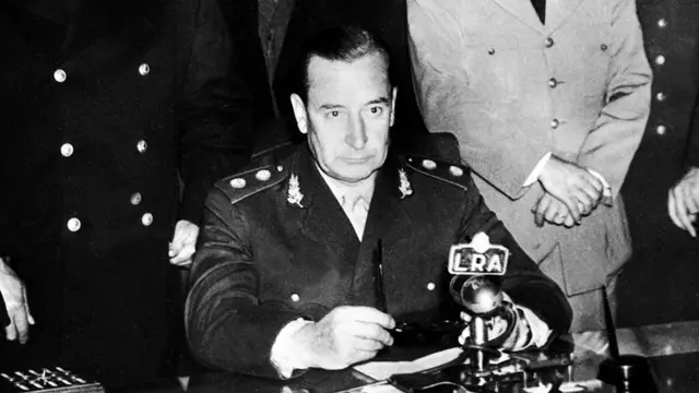 Фактичний президент Педро Еухеніо Арамбуру