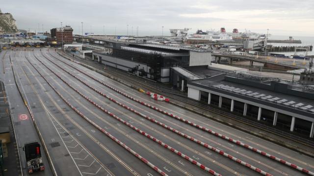 Пустой терминал в Дувре