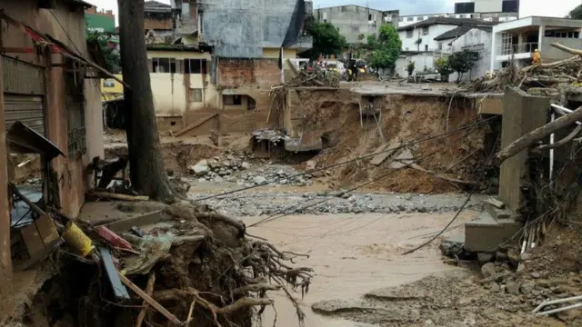 пострадавший район