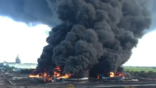 kebakaran, kilang minyak, pertamina