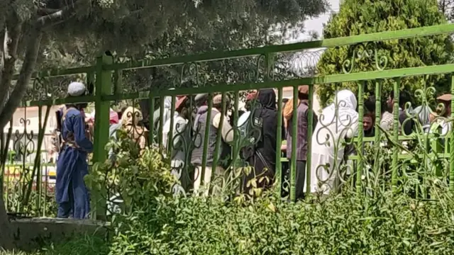 ਉਸ ਜਗ੍ਹਾ ਦੀ ਤਸਵੀਰ ਇੱਥੇ ਭਾਰਤੀ ਯਾਤਰੀਆਂ ਨੂੰ ਰੱਖਿਆ ਗਿਆ ਸੀ