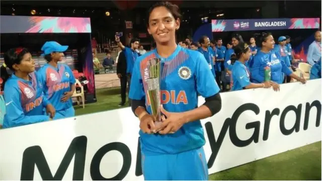 మిథాలీ రాజ్ ఆడకపోవడం వల్లేనా