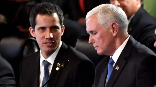 Juan Guaidó e Mike Pence