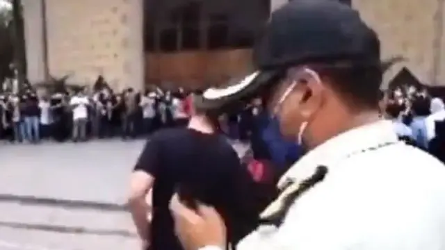 درگیری نیروی انتظامی با شهروندان معترض دو روز پیش در تهران در مقابل تئاتر شهر در نواحی مرکزی پایتخت