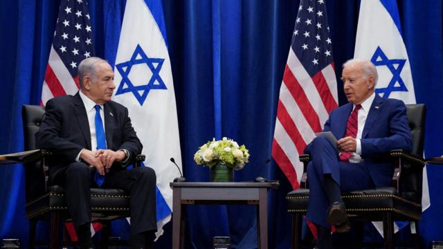 O presidente dos EUA, Joe Biden (à direita), conversa com o primeiro-ministro israelense, Benjamin Netanyahu, durante a 78ª Assembleia Geral da ONU na cidadejogos que não precisa instalarNova York, EUA, 20jogos que não precisa instalarsetembrojogos que não precisa instalar2023