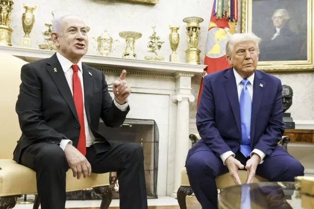 الرئيس الأمريكي دونالد ترامب ورئيس الوزراء الإسرائيلي بنيامين نتنياهو
