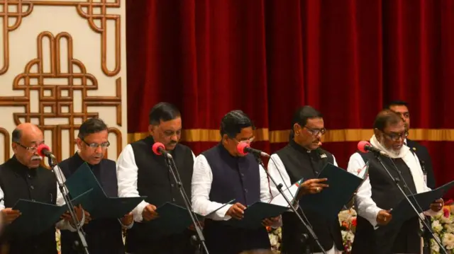 বেশ কিছু মন্ত্রী প্রতিমন্ত্রী ও উপমন্ত্রীর একান্ত সচিবদের জেলা প্রশাসক করেছে সরকার। 