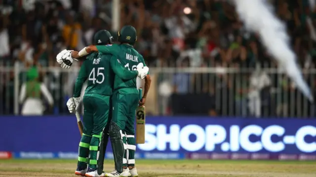 آصف اور ملک