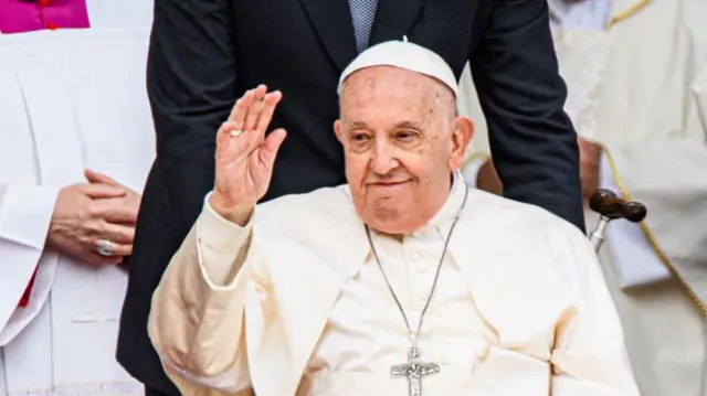 El papa Francisco manda su primer mensaje de voz a sus fieles desde que fue  hospitalizado hace tres semanas - BBC News Mundo