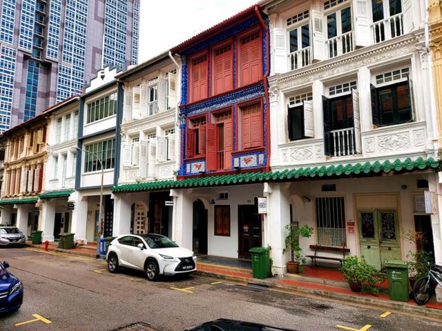 Khu nhà Peranakan cổ trên phố Tras, được chính quyền xếp là khu vực ẩm thực độc đáo của Singapore