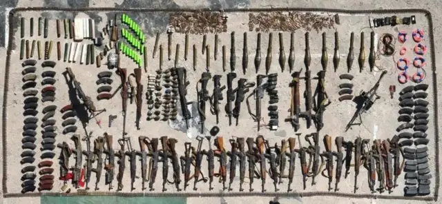 سلاح‌های سبک شبه‌نظامیان کشته شده در وزیرستان شمالی