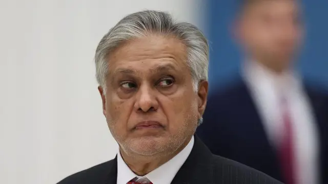 عکس اسحاق دار، وزیر خارجه پاکستان