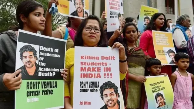 மாணவர்கள் தற்கொலை