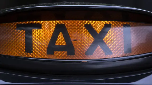 வாடகை கார் பலகை