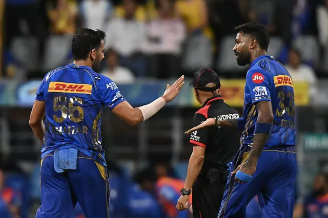 சிஎஸ்கே, மும்பை , எம்ஐ