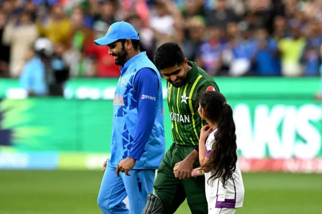 ஆசிய கோப்பை கிரிக்கெட்: இந்தியா - பாகிஸ்தான் ஆட்டம்